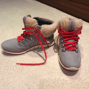 Cole Haan Zerogrand waterproof sz 6